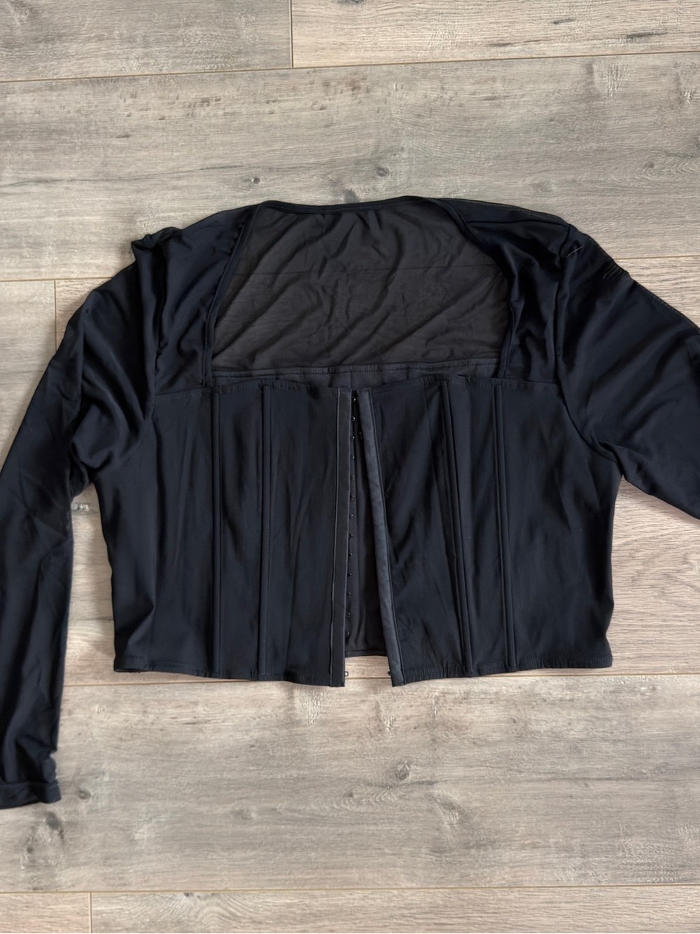 Black Women's Long-Sleeve Corset Crop Top